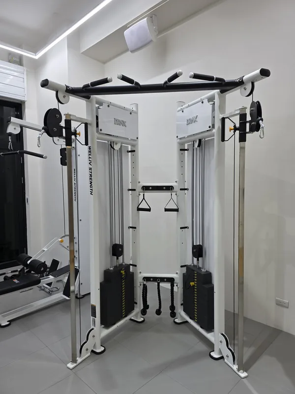 RELIFE Fitness 賦活運動（高雄楠梓右昌健身工作室）— 雙邊滑輪纜繩機（龍門架）